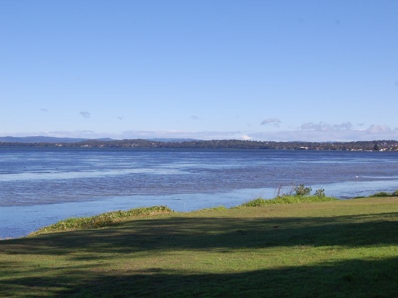 13 Beach Parade, Toukley NSW 2263