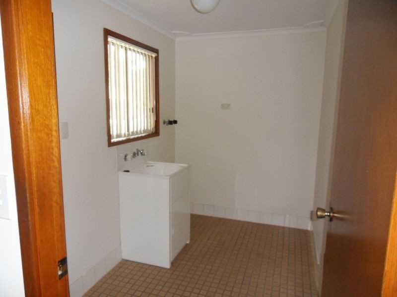 24 Tingira Street, Charmhaven NSW 2263