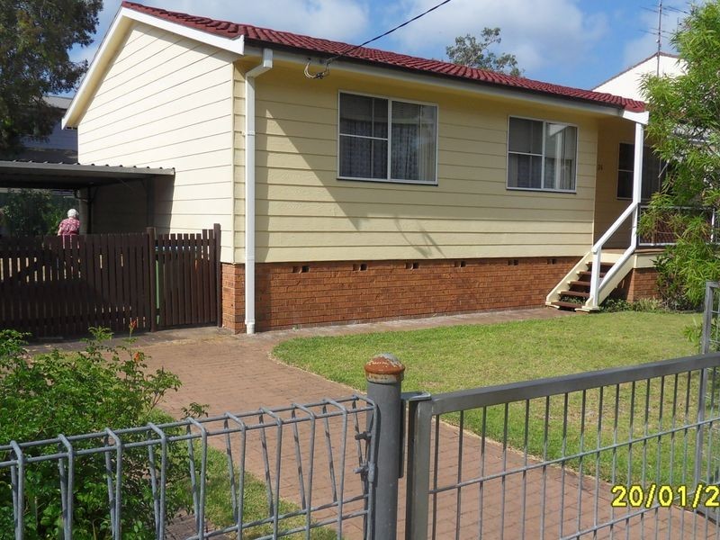 26 Allambee Crescent, Blue Haven NSW 2262