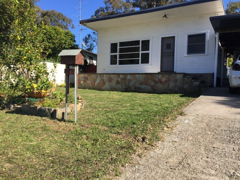 34 Malvina Parade, Gorokan NSW 2263