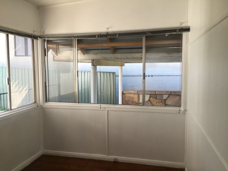 34 Malvina Parade, Gorokan NSW 2263