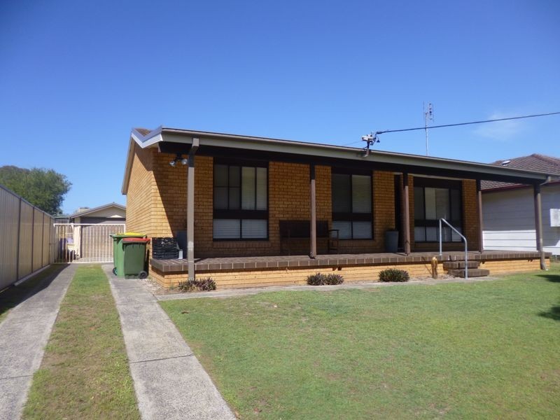 23 Nicholson Avenue, Toukley NSW 2263