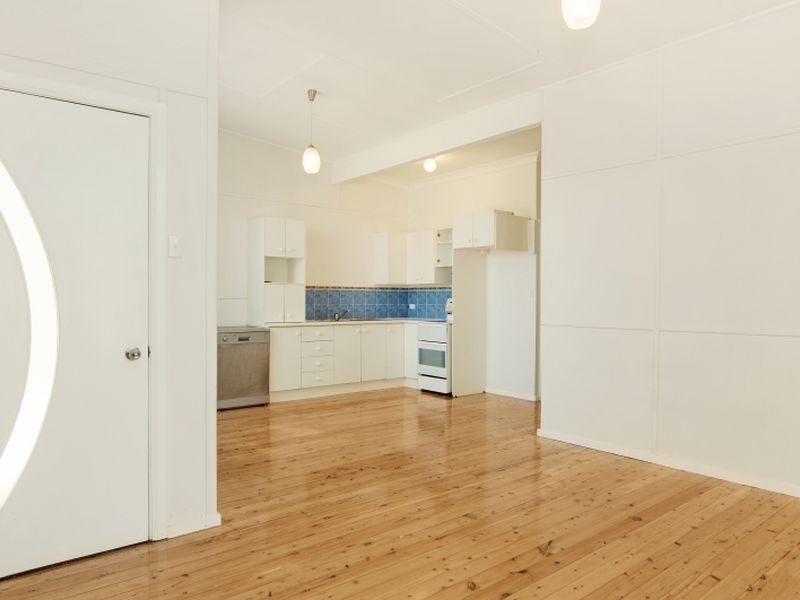 8 Glenavon Street, Toukley NSW 2263