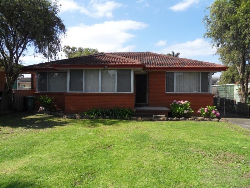 38 Crossingham Street, Toukley NSW 2263