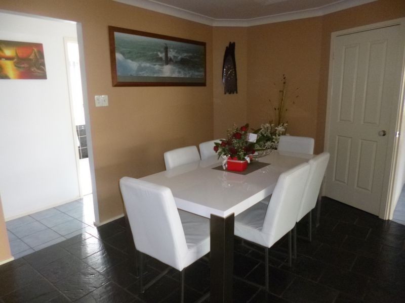 19 Oxford Drive, Lake Haven NSW 2263