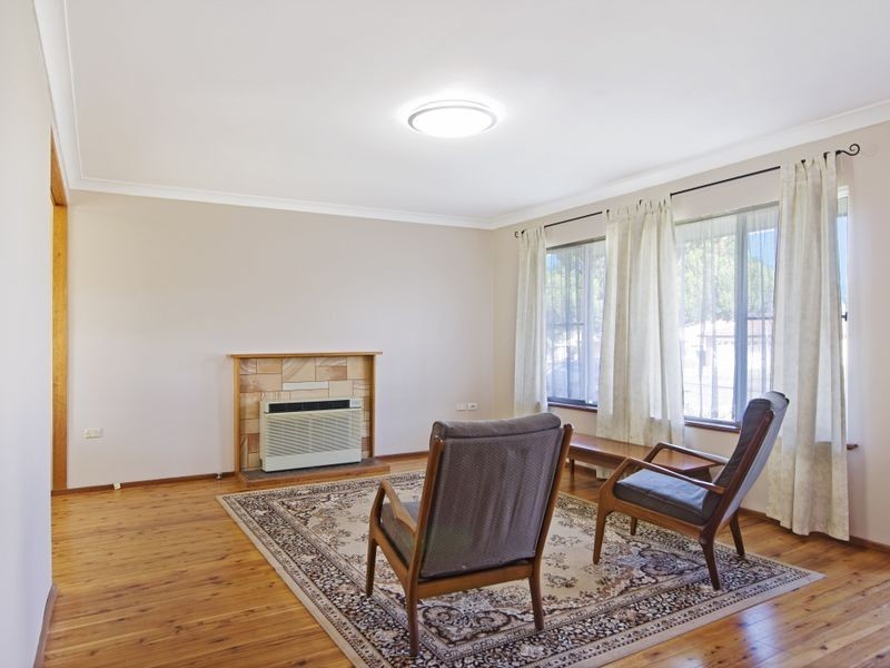 17 Manuka Parade, Gorokan NSW 2263