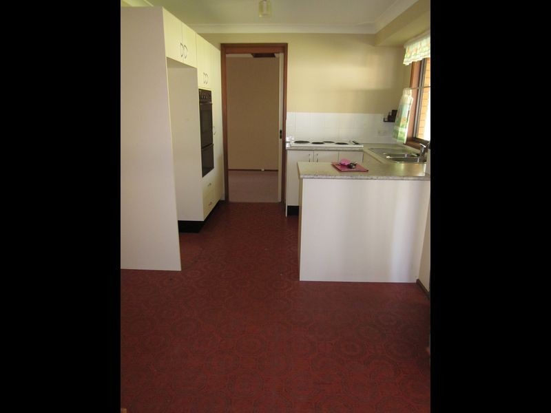 8 Monash Road, Kanwal NSW 2259