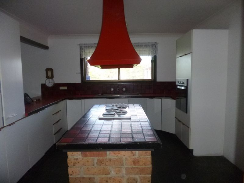 1 Darlingup Road, Wyee NSW 2259