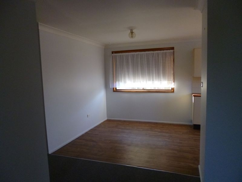 26 Cadonia Road, Tuggerawong NSW 2259