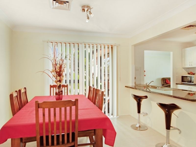 15 Balmoral Drive, Gorokan NSW 2263