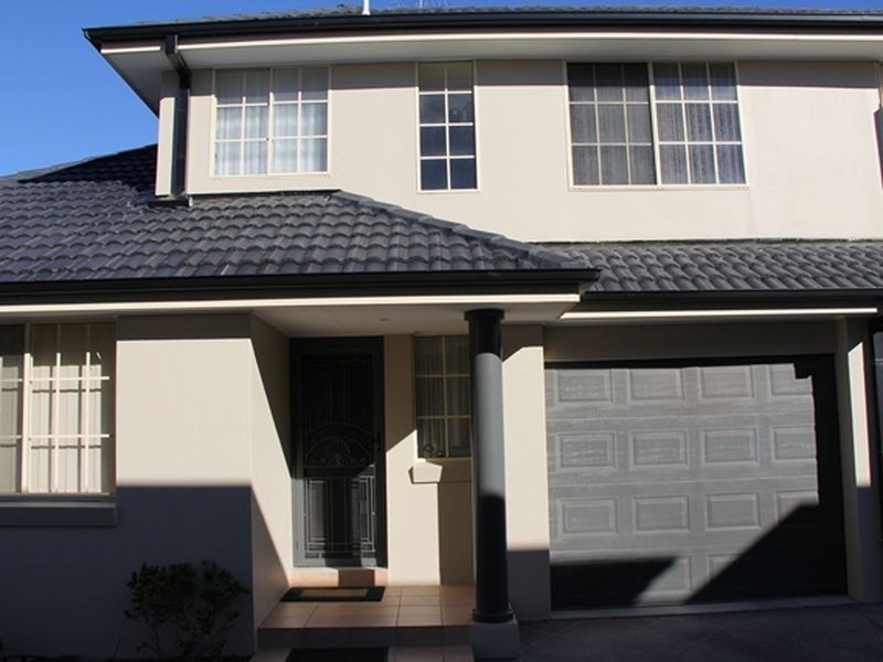 9/2-4 Lake Street, Budgewoi NSW 2262