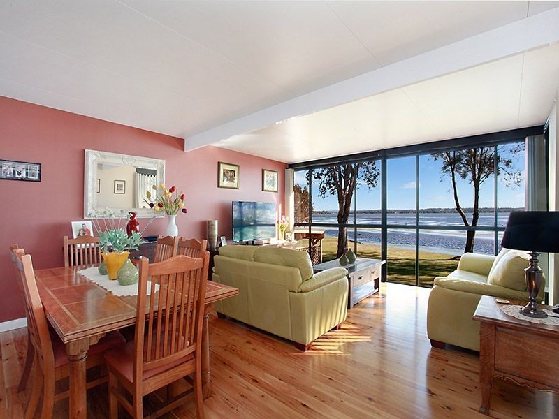 84 Leonard Avenue, Toukley NSW 2263