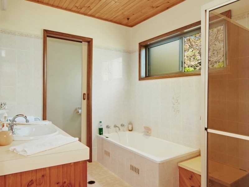 28 Budgewoi Road, Noraville NSW 2263