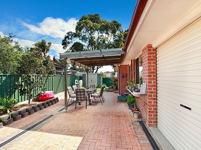 7 Luton Close, Kanwal NSW 2259