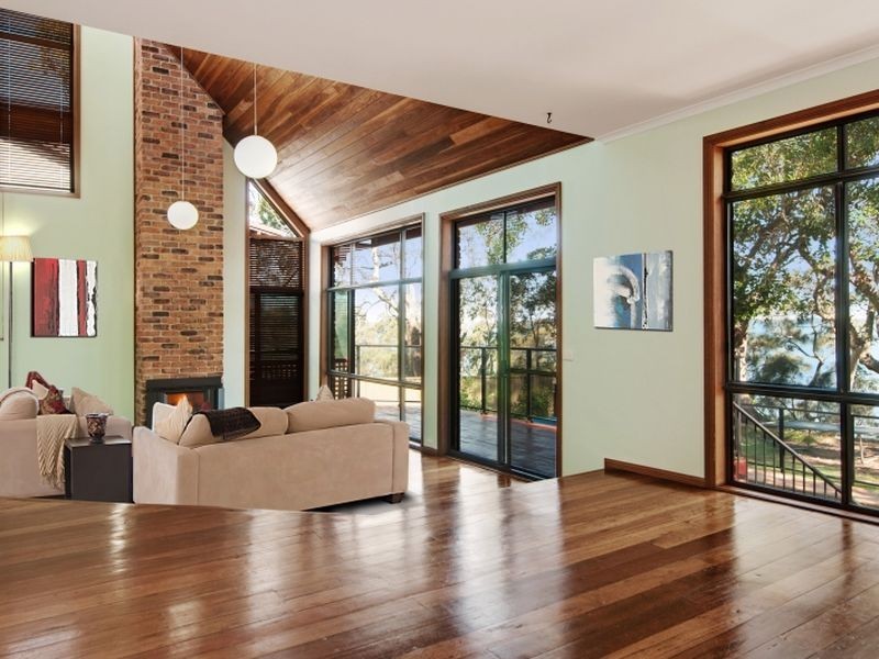 102 Marks Road, Gorokan NSW 2263