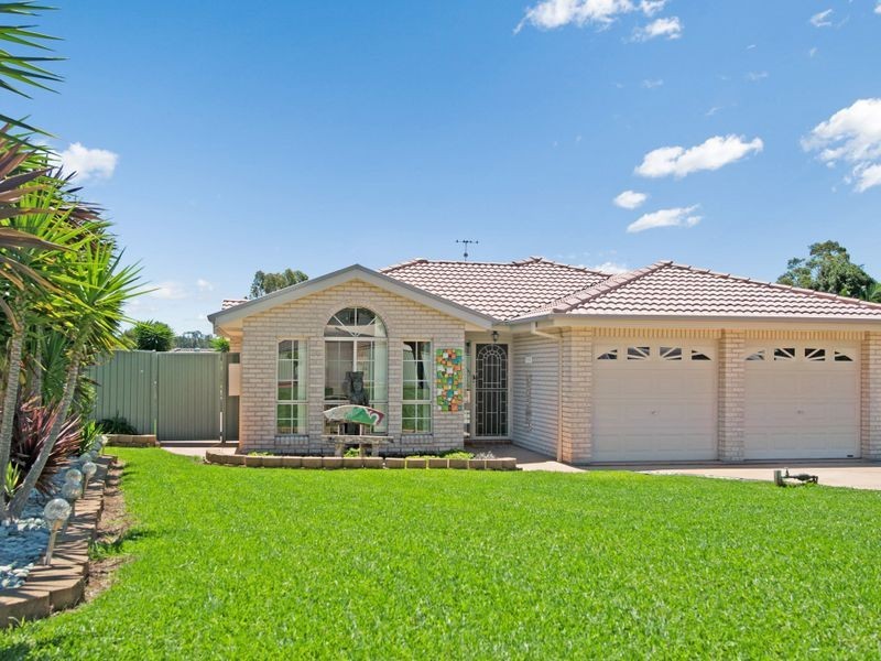 12 Duntroon Close, Hamlyn Terrace NSW 2259