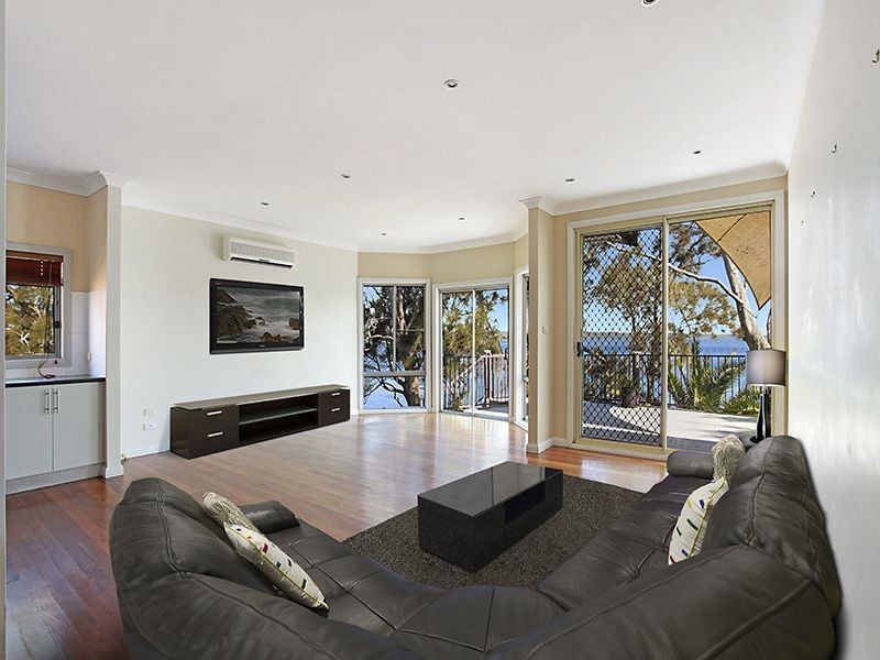83 Main Road, Toukley NSW 2263