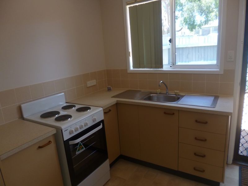 4/14-16 Ocean View Parade, Gorokan NSW 2263