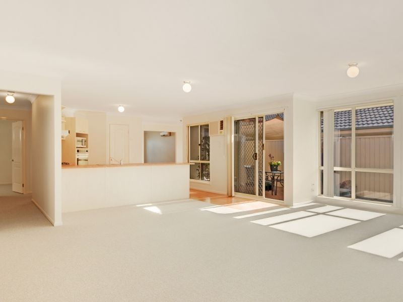 12 Begonia Place, Woongarrah NSW 2259
