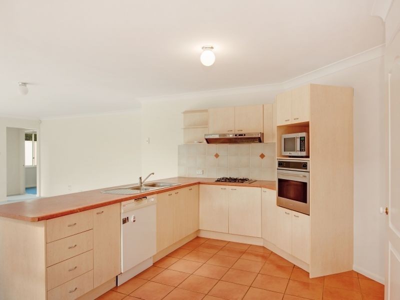 12 Begonia Place, Woongarrah NSW 2259