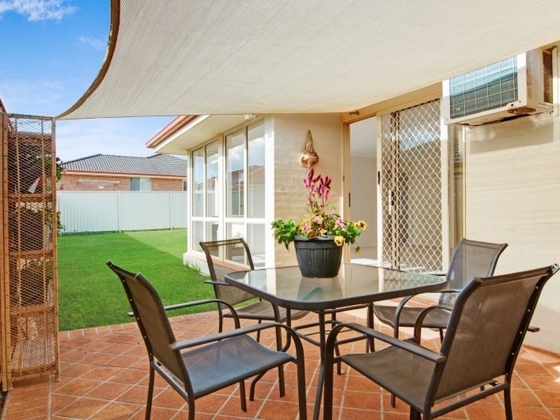 12 Begonia Place, Woongarrah NSW 2259