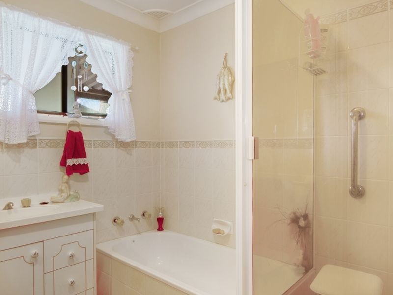 31 Goorama Avenue, San Remo NSW 2262