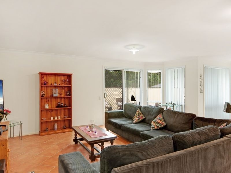 6 Tarlo Place, Woongarrah NSW 2259