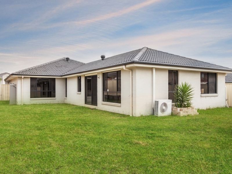 30 Skyhawk Avenue, Hamlyn Terrace NSW 2259