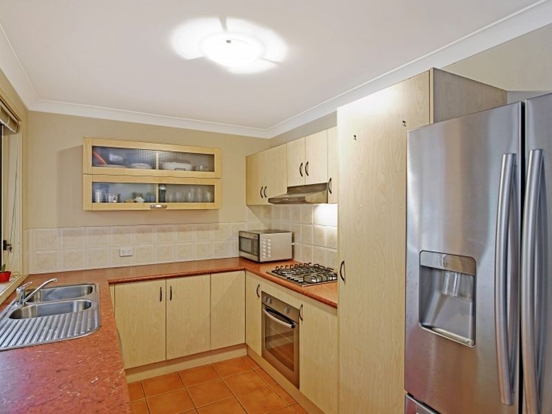 8 Bayside Street, Blue Haven NSW 2262