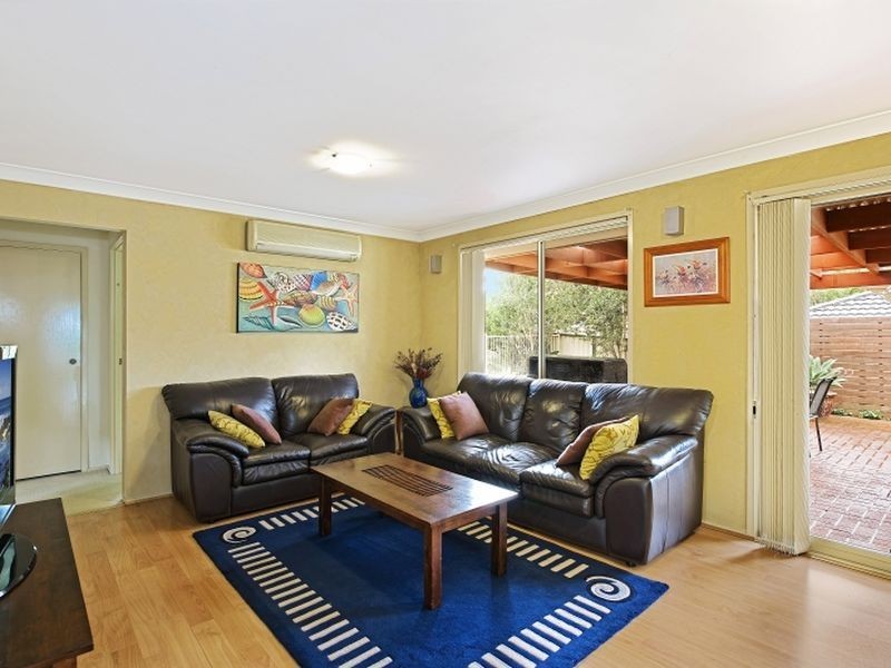 8 Bayside Street, Blue Haven NSW 2262