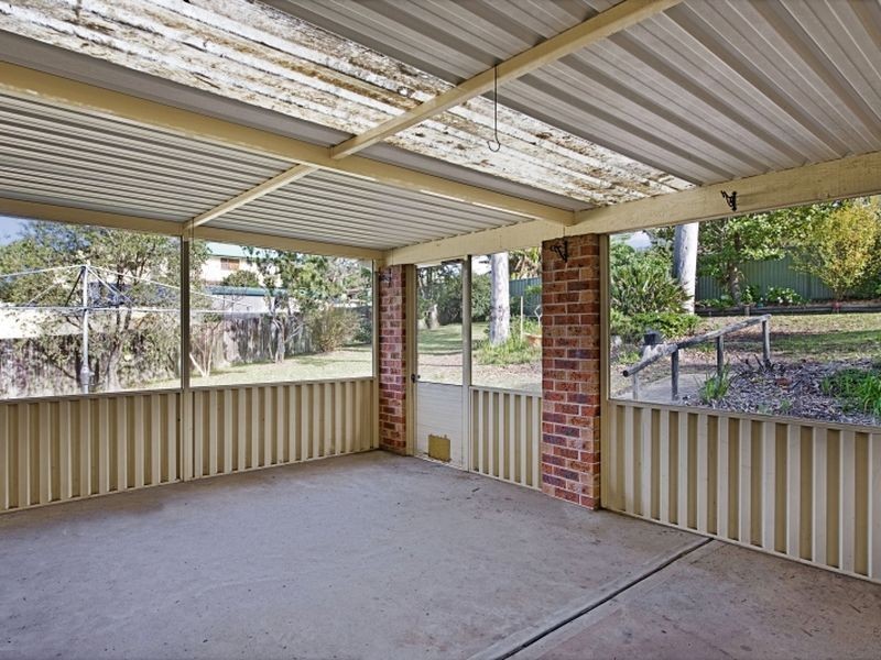 9 Parkside Drive, Charmhaven NSW 2263