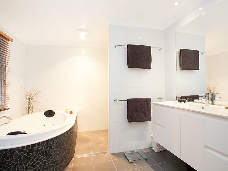 53 Huene Avenue, Halekulani NSW 2262