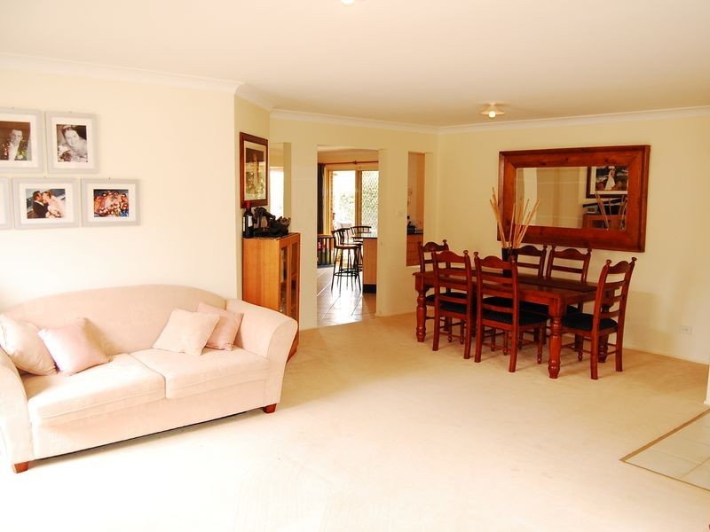 7 Blue Box Close, Hamlyn Terrace NSW 2259