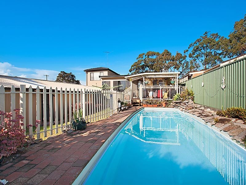 Charmhaven NSW 2263