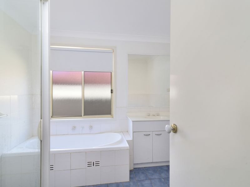 9 Popran Way, Blue Haven NSW 2262