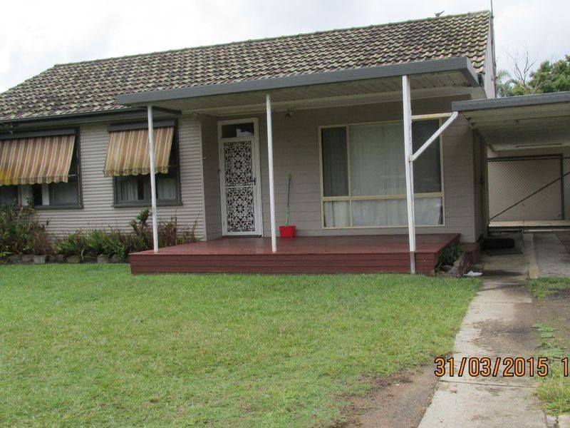 19 Vernon Avenue, Gorokan NSW 2263