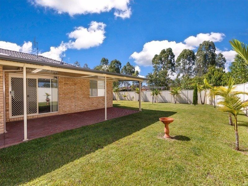 14 Highcliff Close, Woongarrah NSW 2259