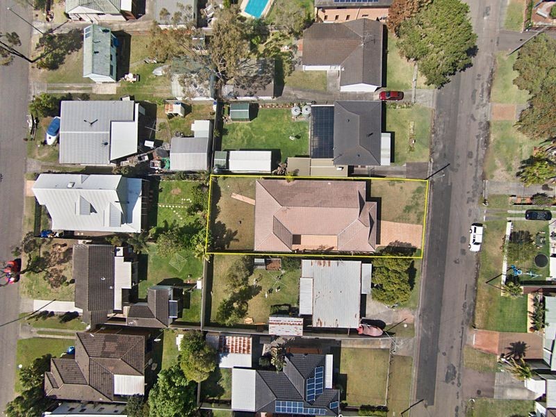 11 Balmoral Drive, Gorokan NSW 2263