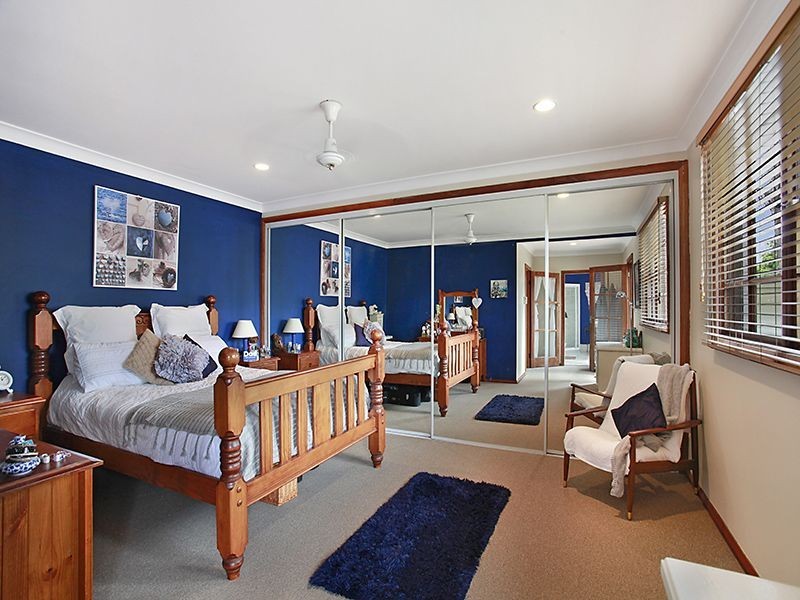 36 Cams Boulevard, Summerland Point NSW 2259
