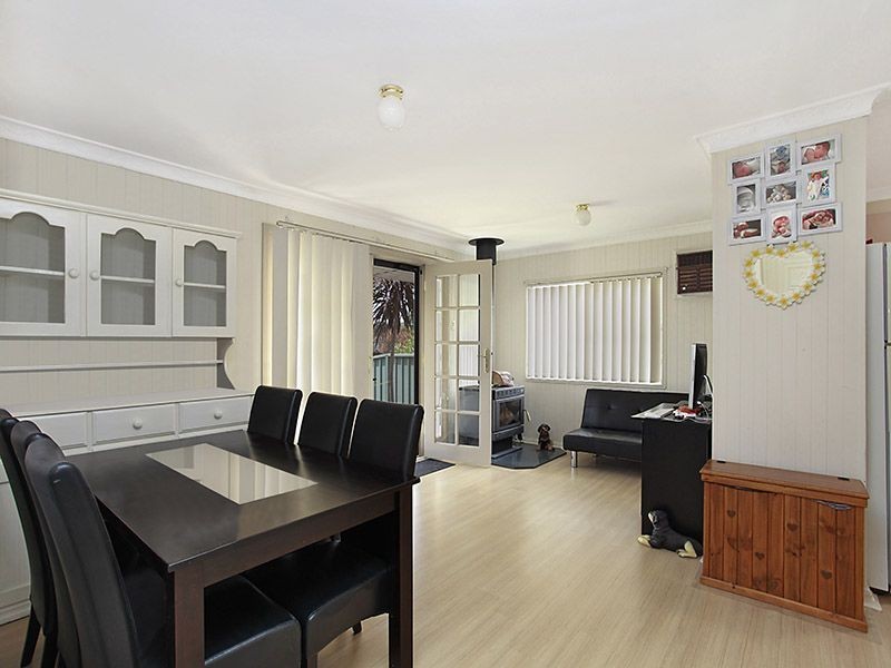 8 Barton Street Doyalson, Budgewoi NSW 2262