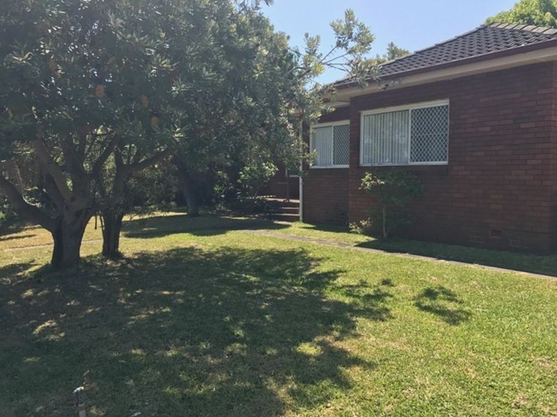 2 Beachcomber Parade, Toukley NSW 2263