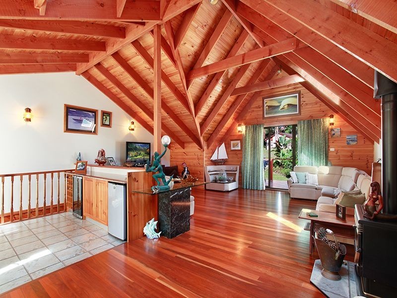 6 Lauren Avenue, Lake Munmorah NSW 2259