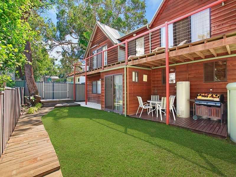 6 Lauren Avenue, Lake Munmorah NSW 2259