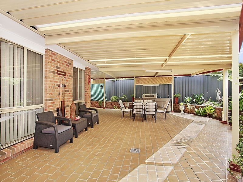 12 Mooball Road, Woongarrah NSW 2259