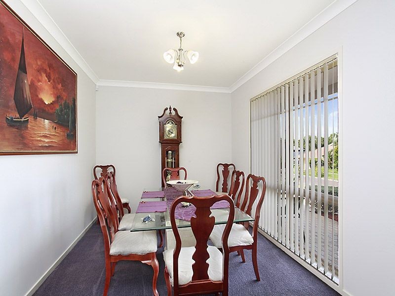 12 Mooball Road, Woongarrah NSW 2259