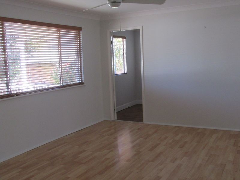 2 Laelana Avenue, Budgewoi NSW 2262