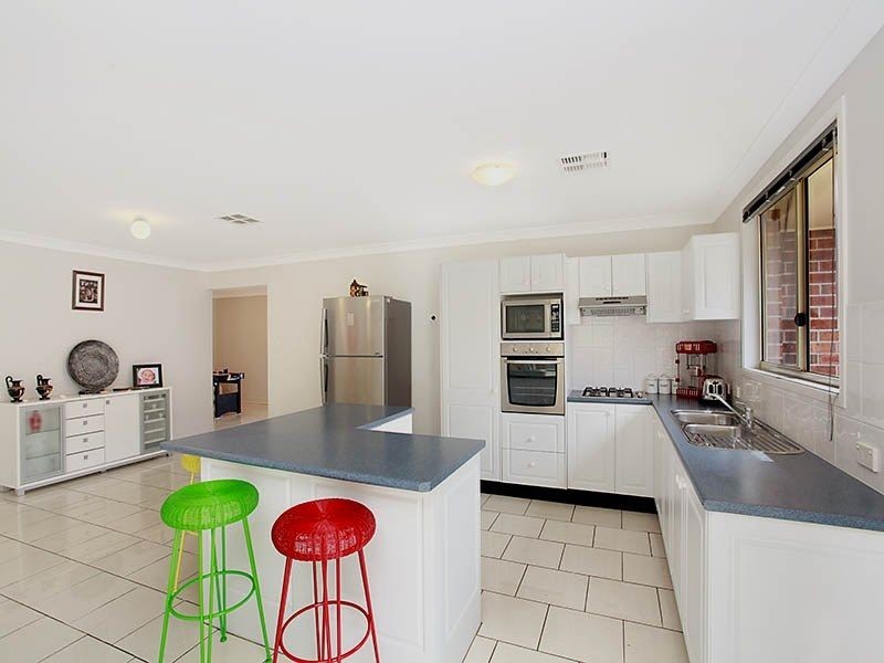 11 Farrier Cresent, Hamlyn Terrace NSW 2259