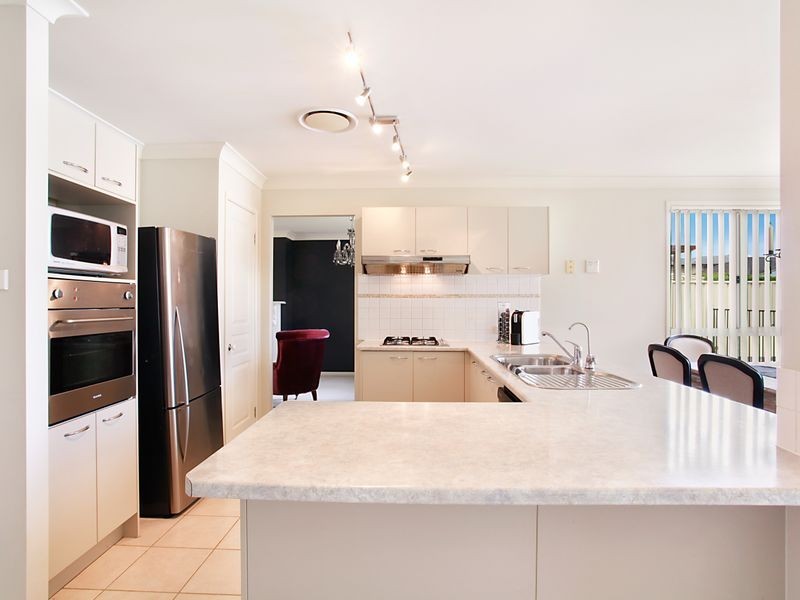 16 Rudd Avenue, Hamlyn Terrace NSW 2259