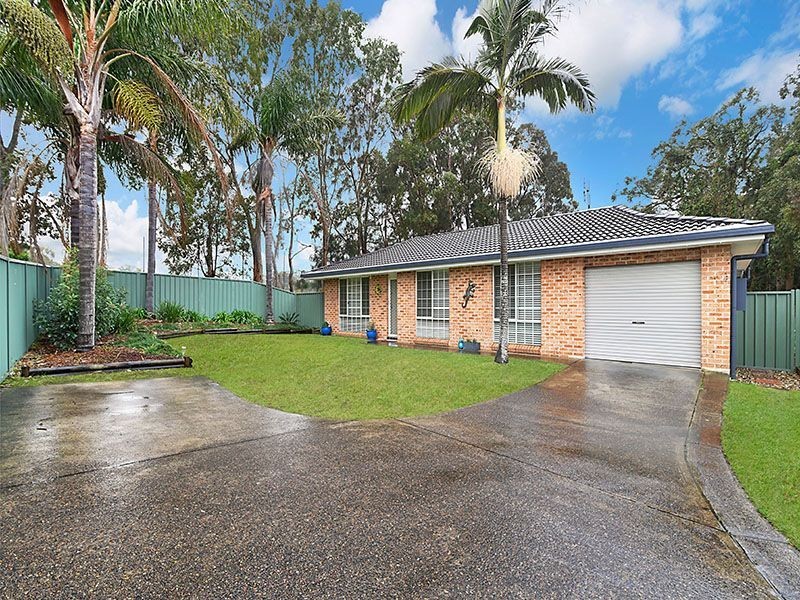 8 Parton Close, Buff Point NSW 2262