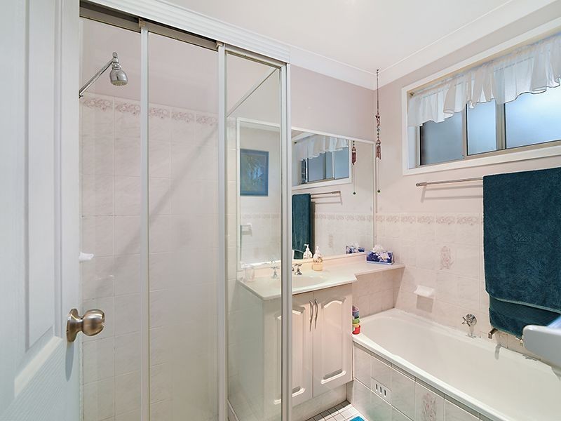 8 Parton Close, Buff Point NSW 2262